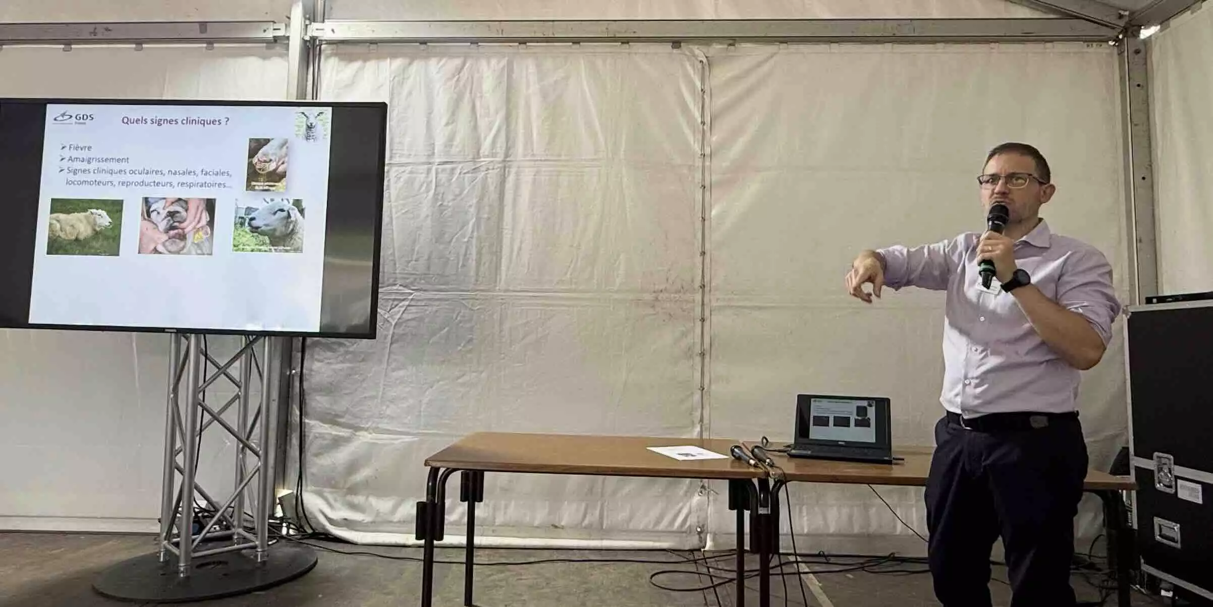 Emmanuel Garin, vétérinaire et épidémiologiste, en charge de la FCO à GDS France, lors de son intervention à Tech-Ovin