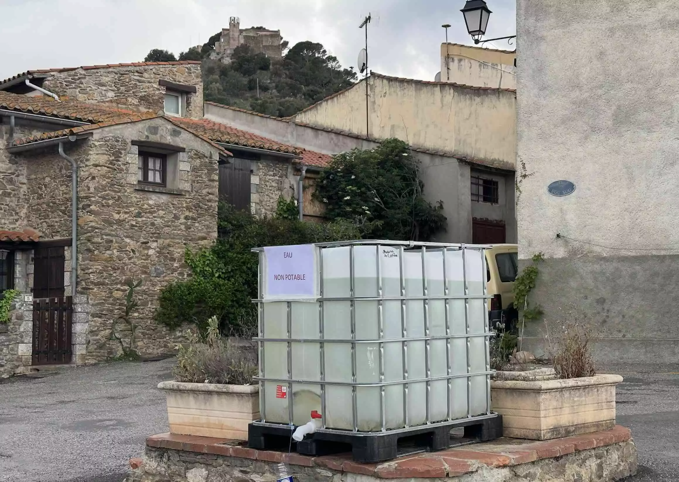 Aux périodes les plus critiques, plusieurs villages ont été privés d’eau courante pendant plusieurs jours