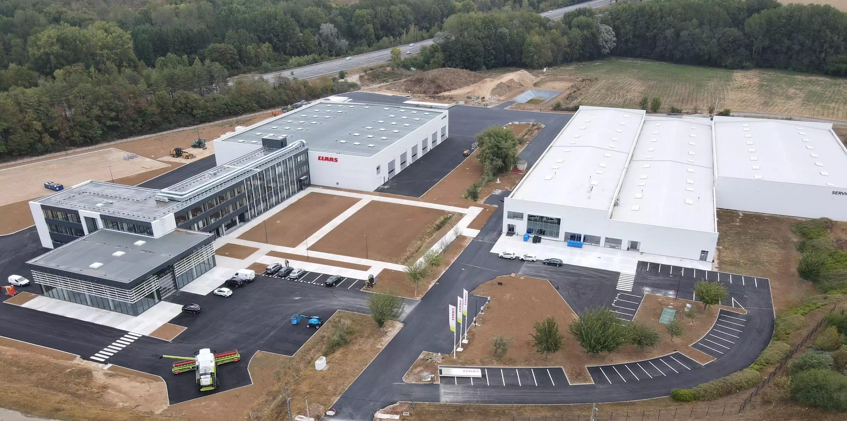 En 2020, à Ymeray (Eure-et-Loir), Claas a rassemblé sur un seul et unique site l’ensemble de ses représentations en France (distribution, réseau, services financiers)