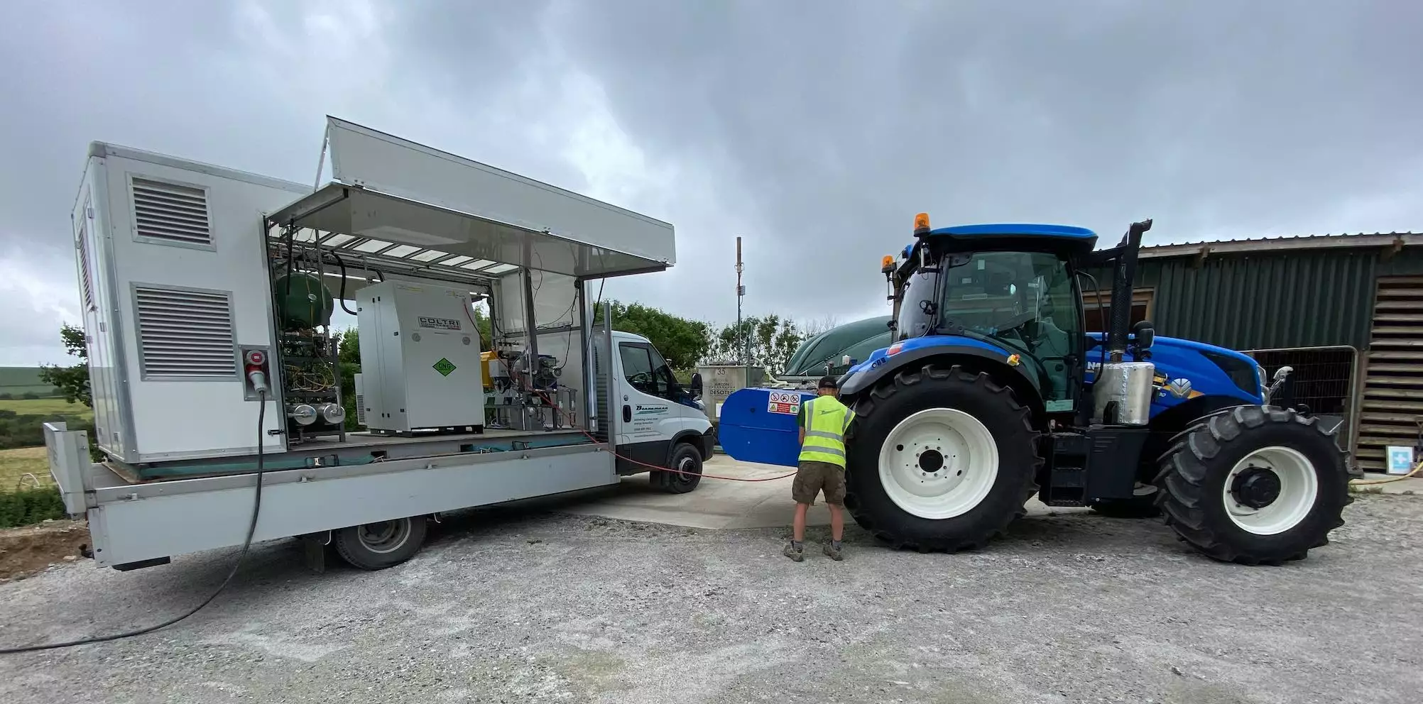 Récupération et valorisation du méthane de fosse à lisier en GNC (Crédit photo : New Holland / Bennamann)
