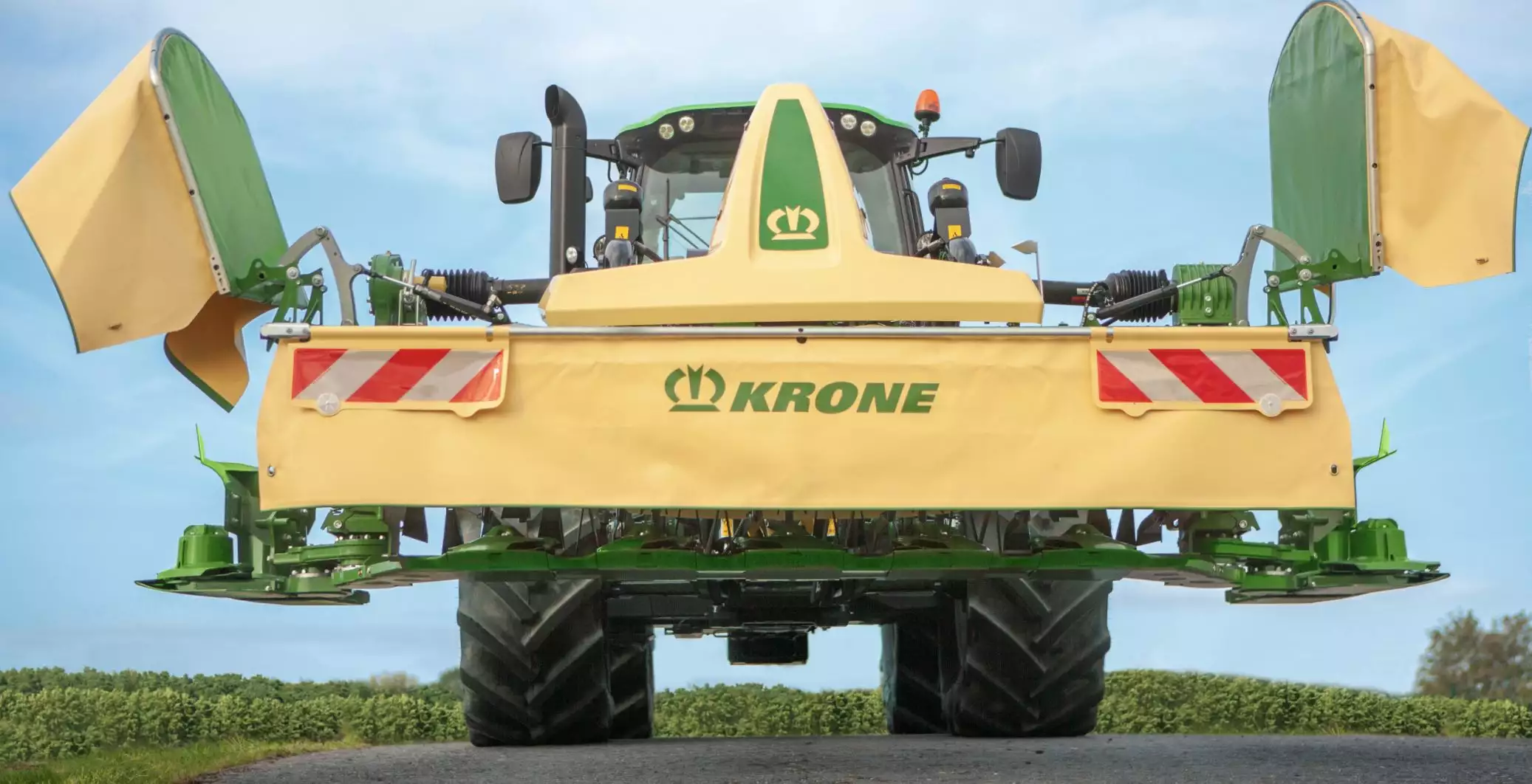 L&rsquo;EasyCut F 400 CV Fold en mode transport en 3 m&egrave;tres