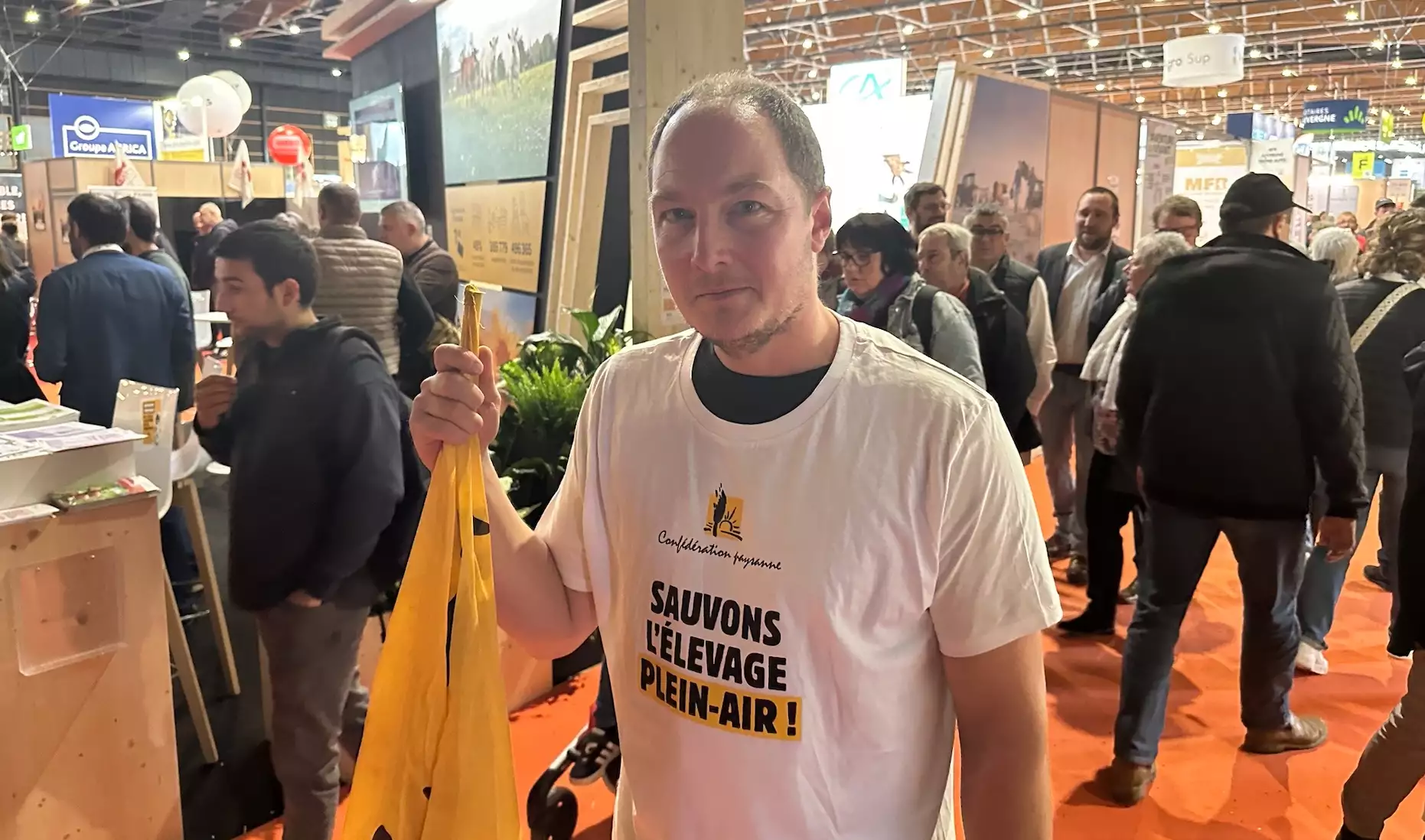 Sylvain Talbot : « Normalement, à cette période, à deux moins de la fin de la lactation, je devrais pouvoir compter sur 40 litres de lait par jour, et là je suis à 6 litres » (Crédit photos : R. Lecocq)