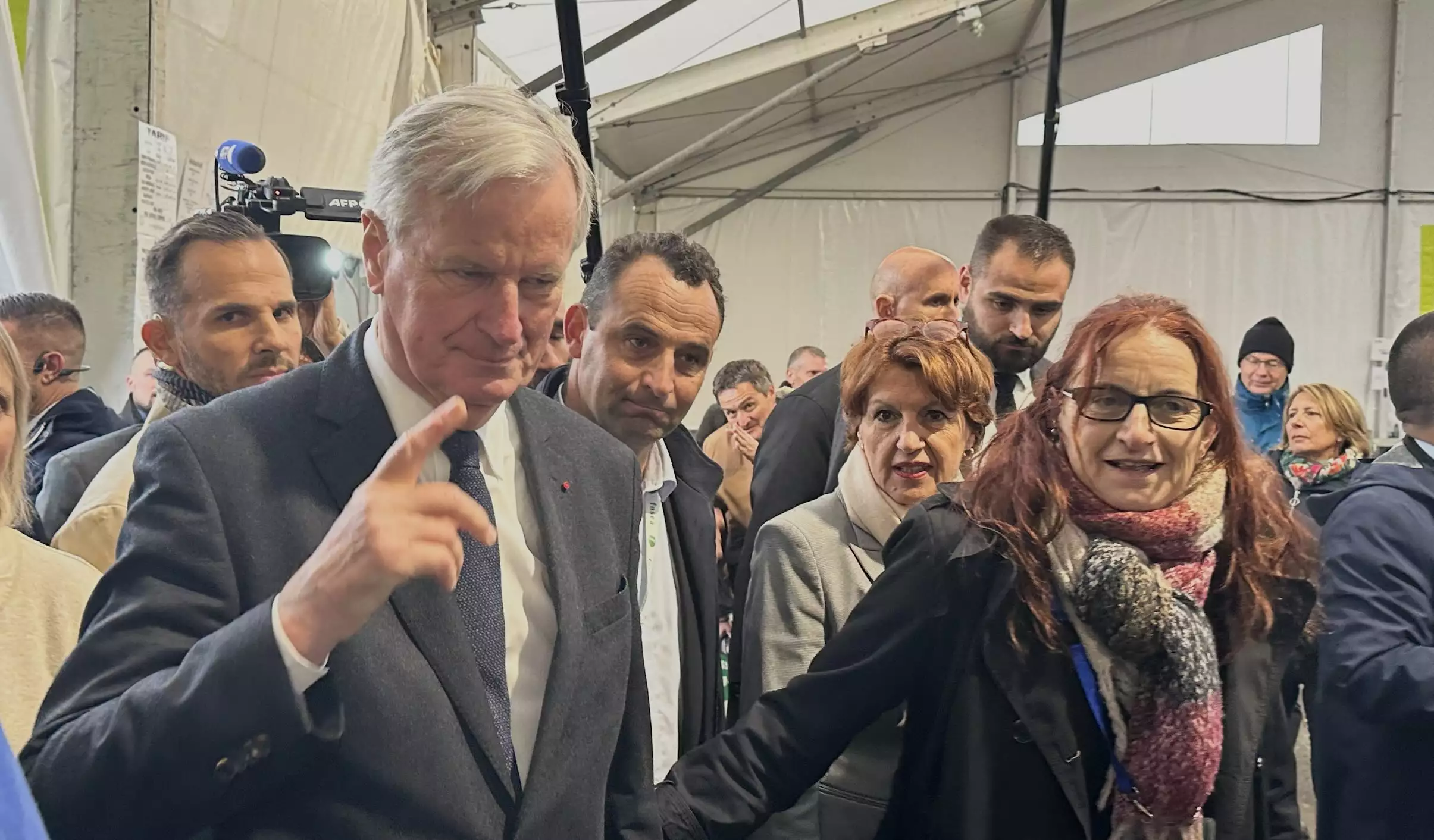 Au Sommet de l’élevage le 4 octobre dernier, le Premier ministre Michel Barnier, la ministre de l’Agriculture Annie Genevard et la prsidente de la FNO Michèle Boudoin