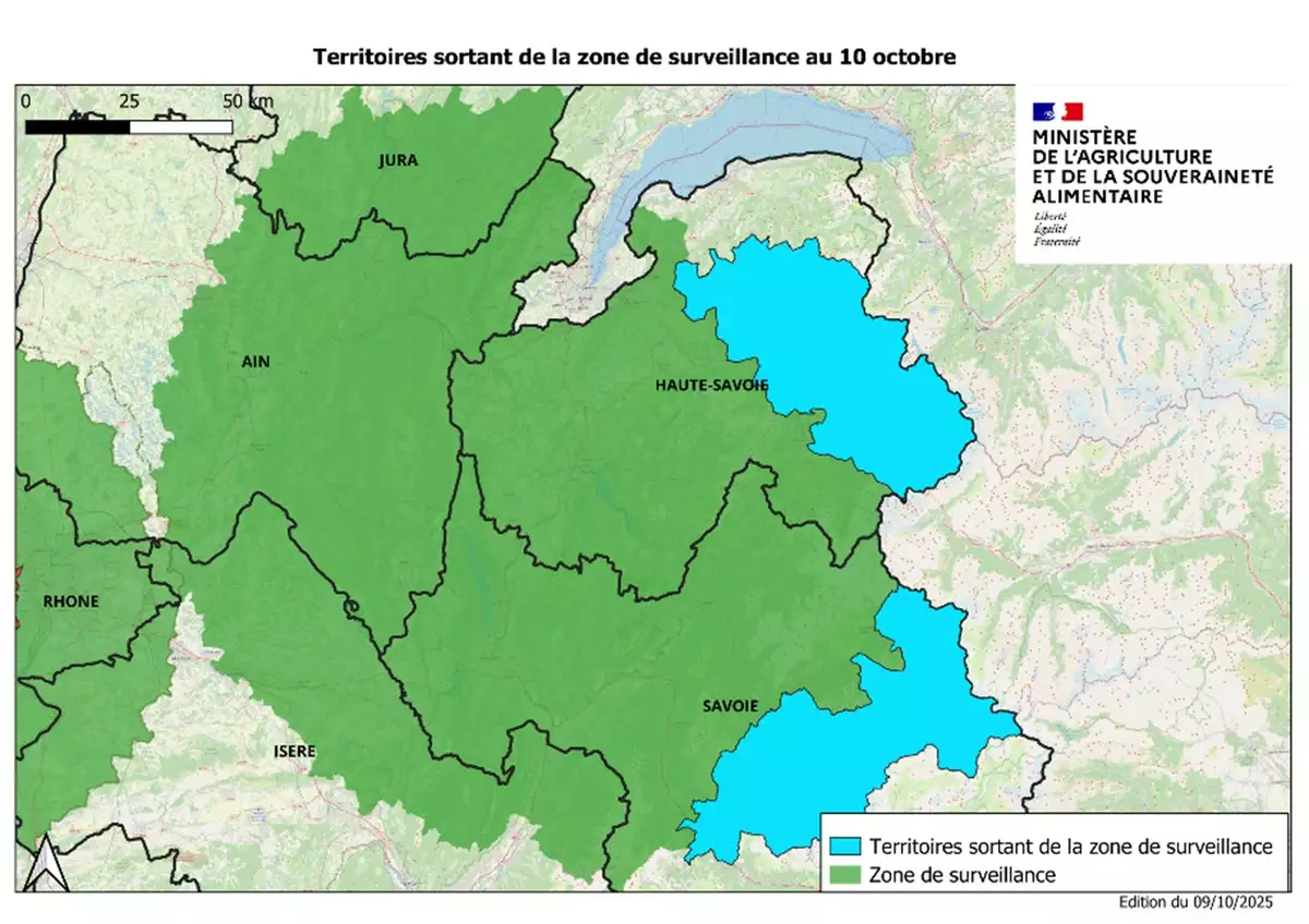 En bleu, les zones exclues de la zone de surveillance et qui ne sont plus soumises à aucune contrainte (Source : ministère de l’Agriculture)