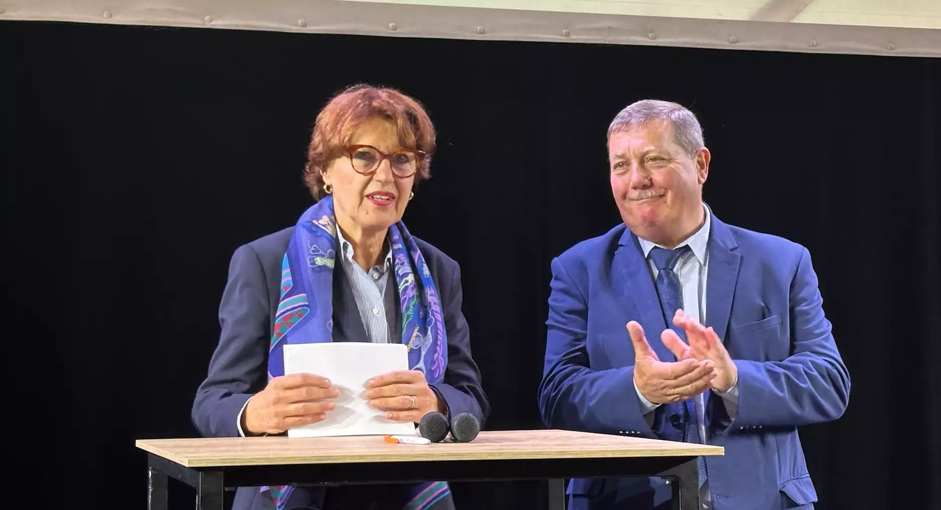 Annie Genevard et Jacques Chazalet, président du Sommet de l’élevage, à Cournon (Puy-de-Dôme), le 3 octobre 2024