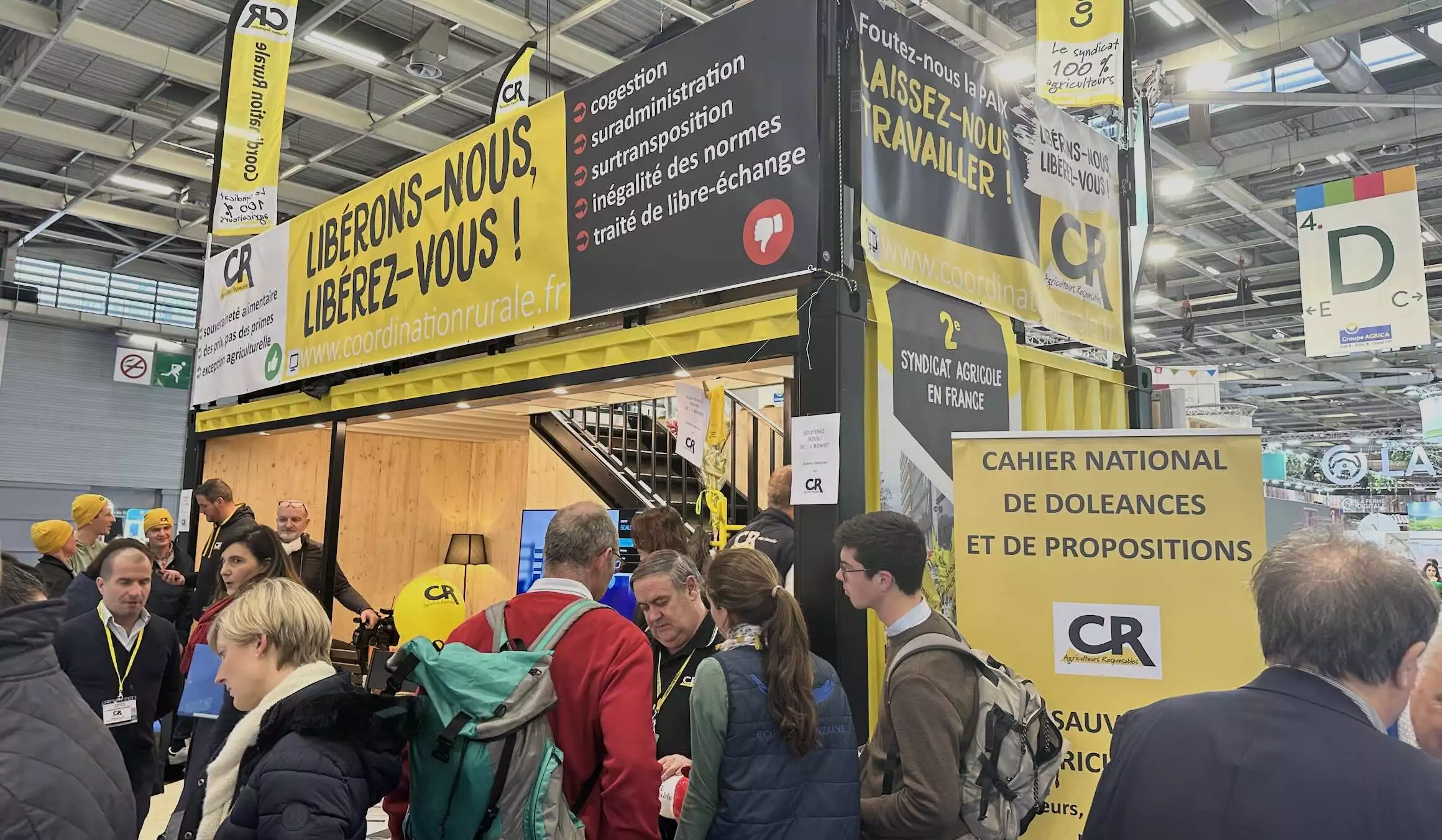 Le stand de la Coordination rurale, qui mènera une action coup de poing à l’Arc de triomphe le vendredi 1er mars