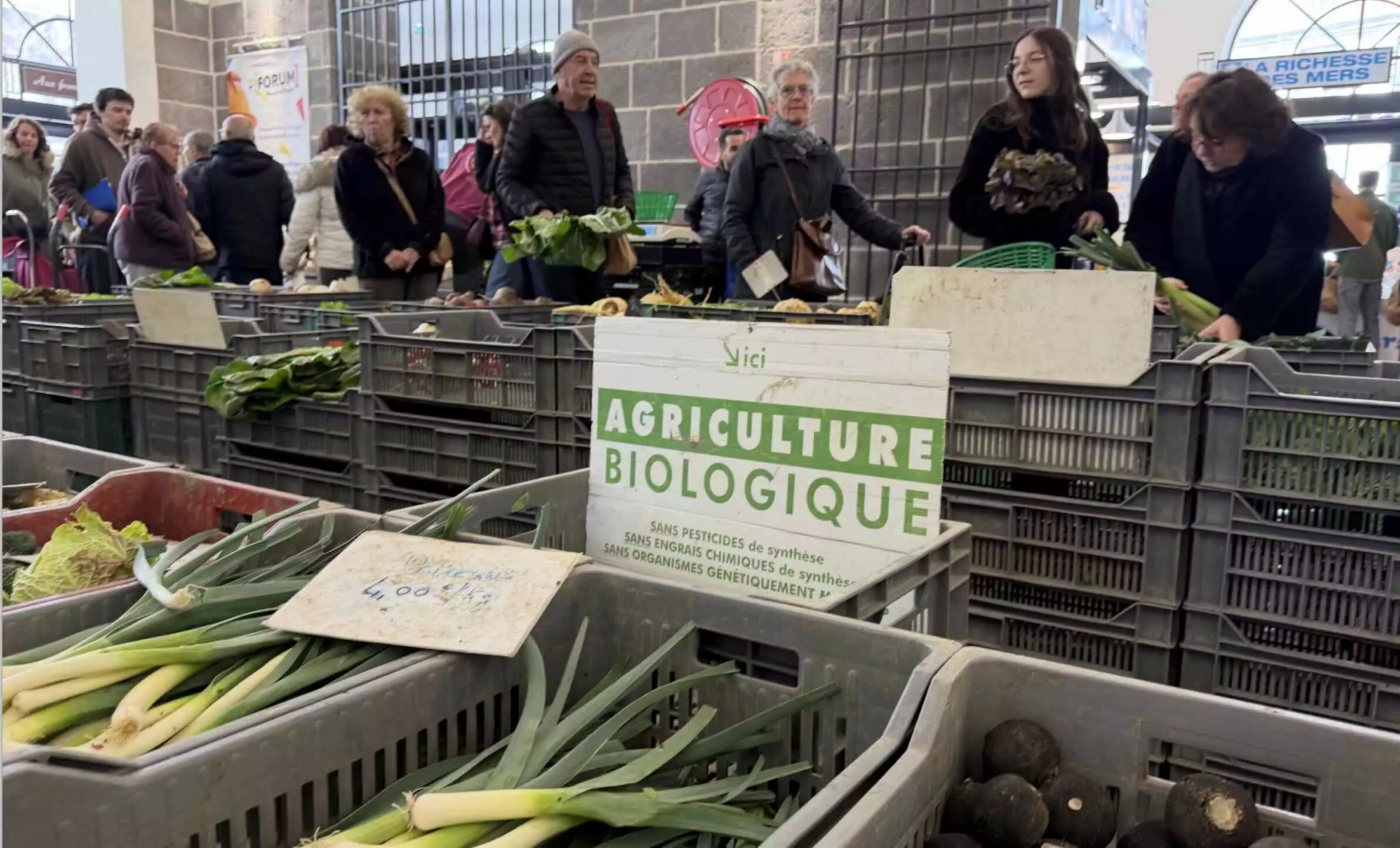 La SNANC fixe une cible à horizon 2030 de 12% de consommation de produits bio en valeur et en moyenne pour l’ensemble de la population sur l’ensemble des circuits de consommation (Crédit photo : R. Lecocq)
