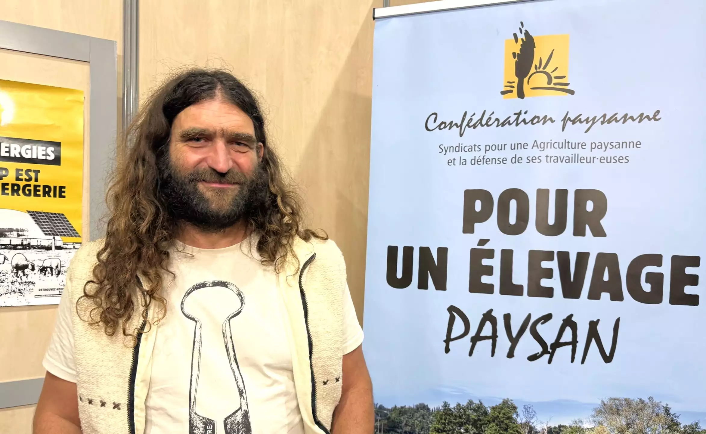 Samuel Marguet, éleveur dans les Hautes-Pyrénées et membre du comité national de la Confédération paysanne © R. Lecocq