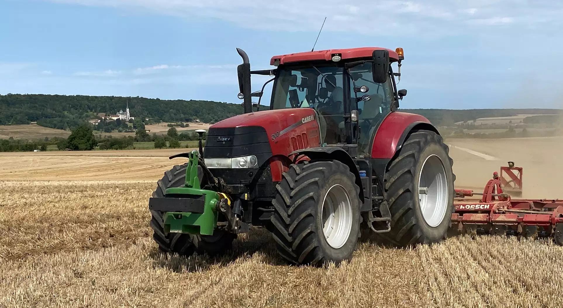 Ilyes au déchaumage avant les semis de colza